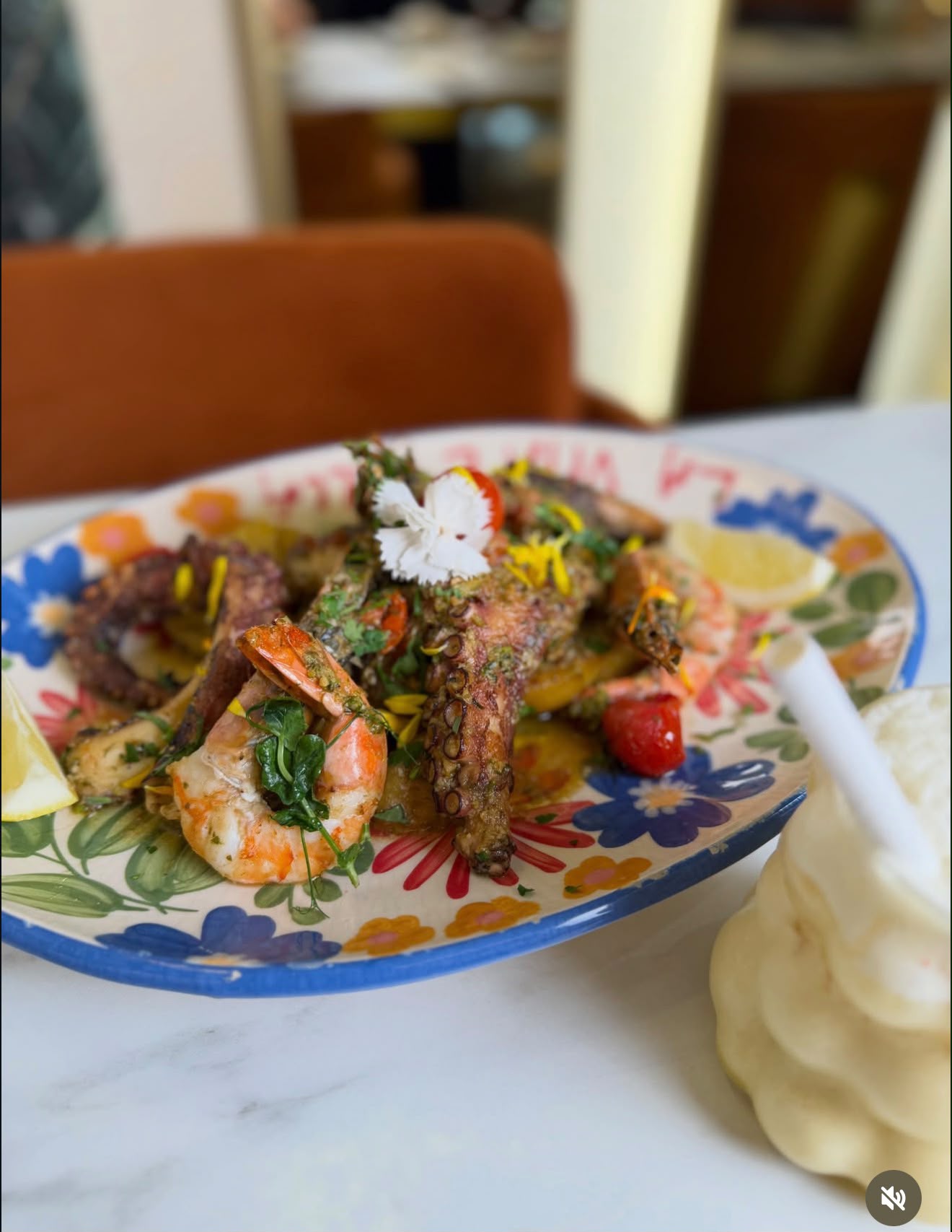 Assiette de poulpe et gambas